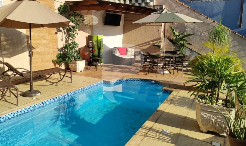 Casa à venda em Cascatinha, Petrópolis - RJ - Foto 1