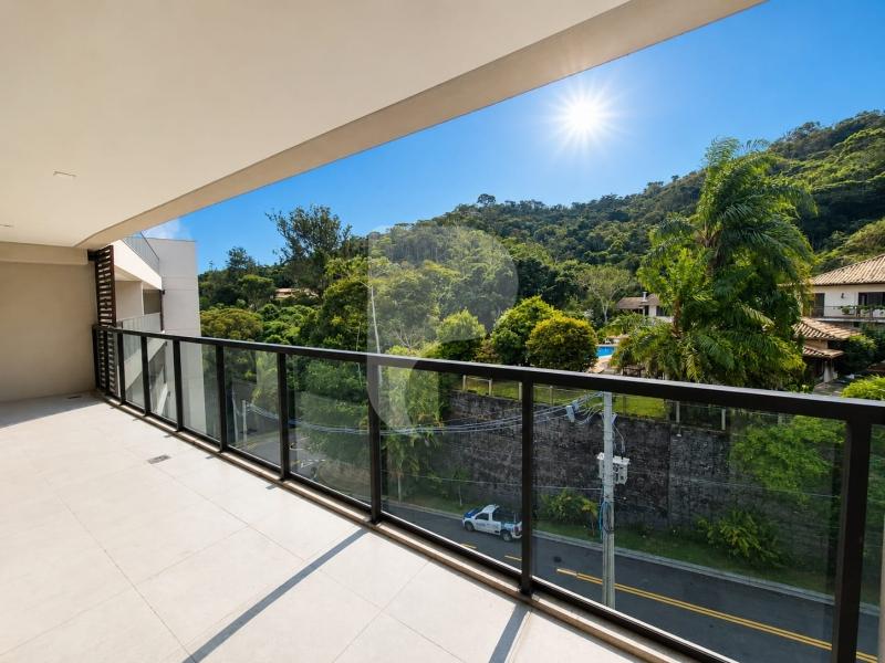 Cobertura à venda em Itaipava, Petrópolis - RJ