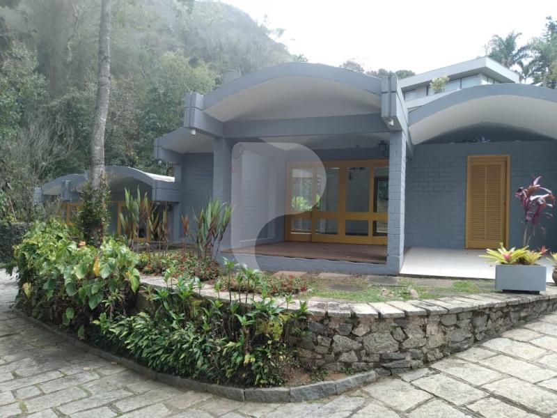 Casa à venda em Itaipava, Petrópolis - RJ - Foto 1