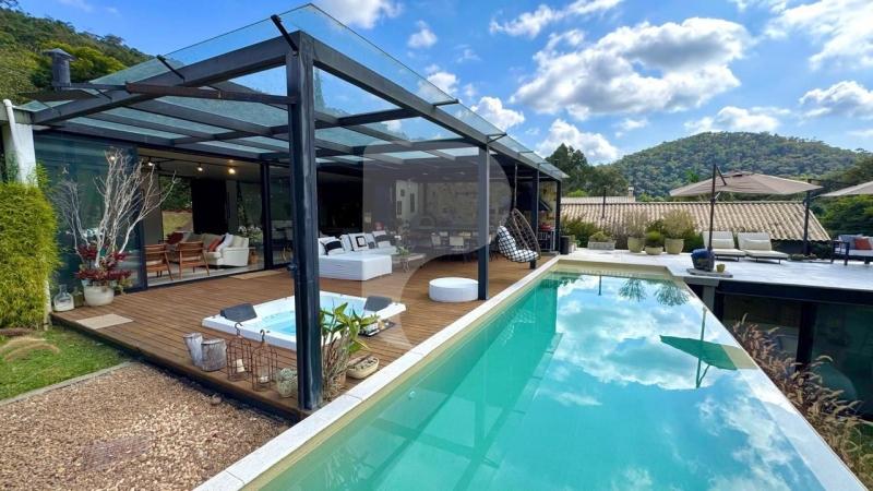 Casa à venda em Vale das Videiras, Petrópolis - RJ - Foto 1