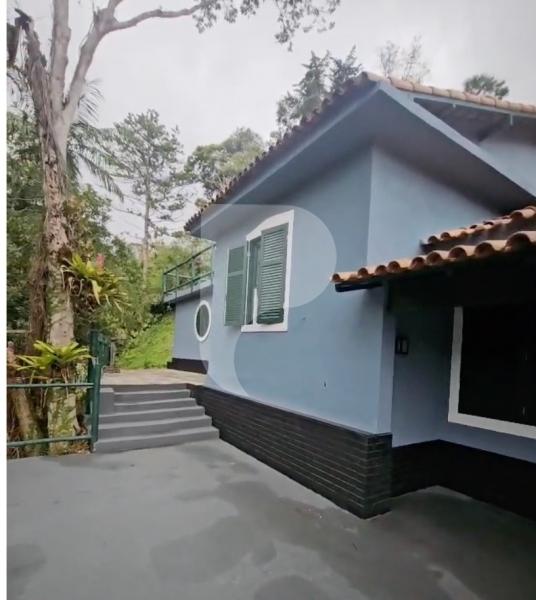 Casa à venda em Fazenda Inglesa, Petrópolis - RJ - Foto 1