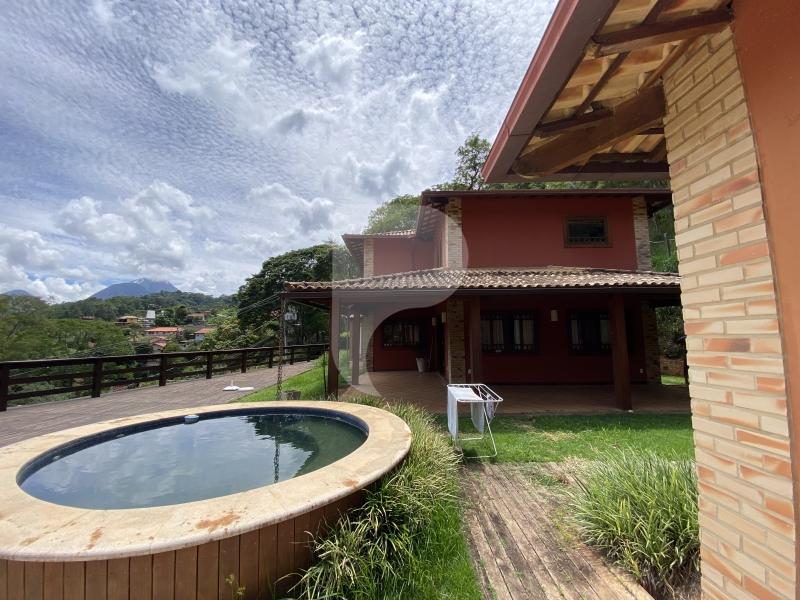 Casa à venda em Itaipava, Petrópolis - RJ - Foto 1