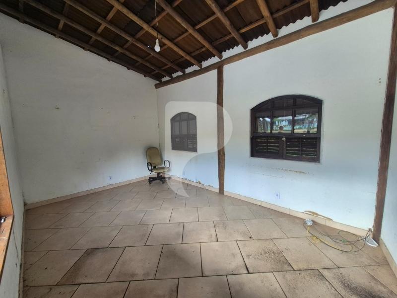 Casa Comercial - Petrópolis, Araras