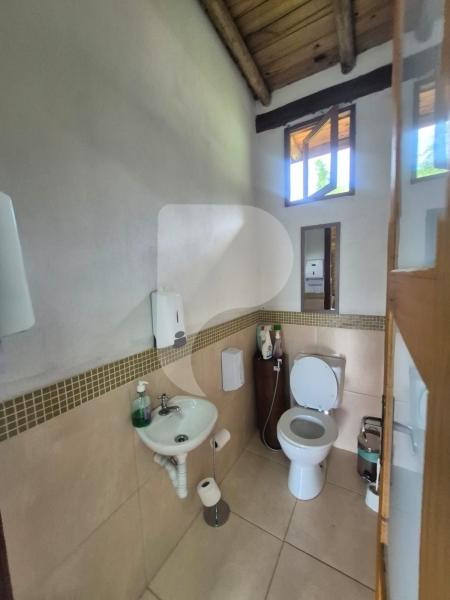 Casa Comercial - Petrópolis, Araras