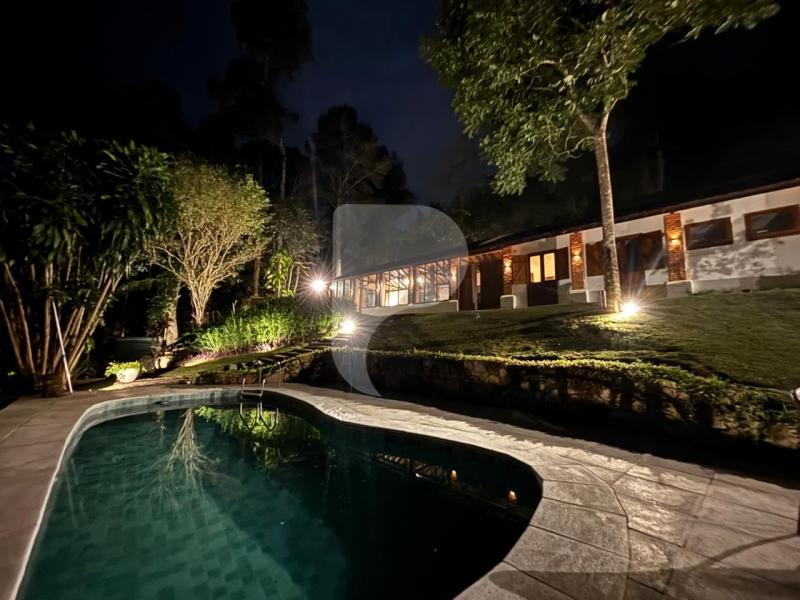 Casa para alugar em Araras, Petrópolis - RJ