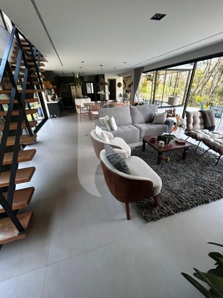 Casa para Alugar  à venda em Corrêas, Petrópolis - RJ - Foto 12