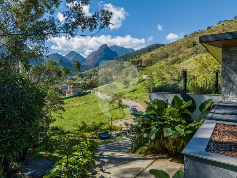 Casa - Petrópolis, Corrêas
