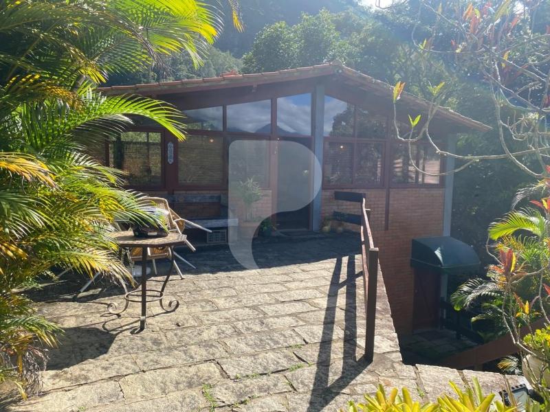 Casa à venda em Itaipava, Petrópolis - RJ - Foto 1