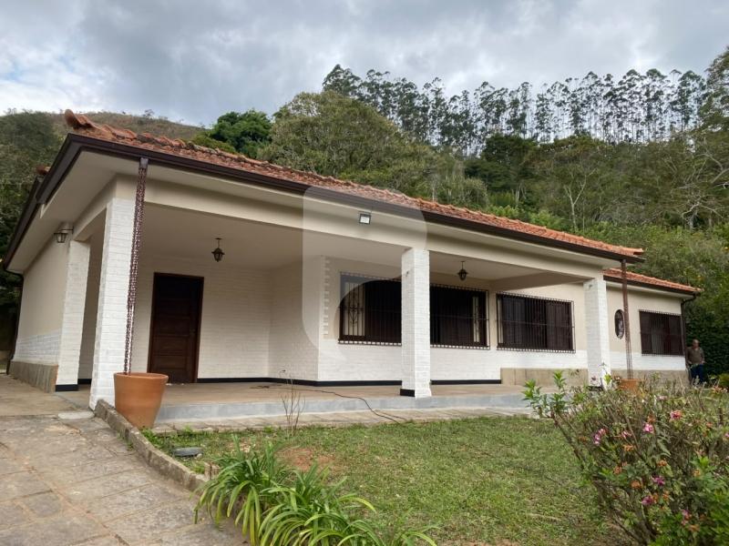 Casa para Alugar em Itaipava, Petrópolis - RJ - Foto 1