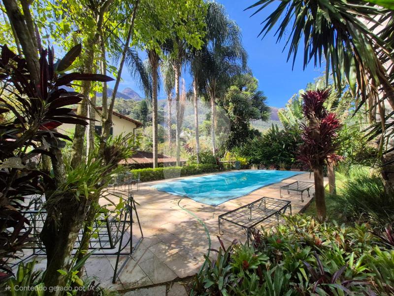 Casa para alugar em Samambaia, Petrópolis - RJ