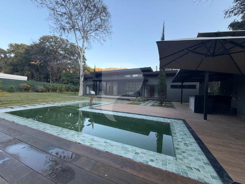 Casa à venda em Itaipava, Petrópolis - RJ - Foto 1