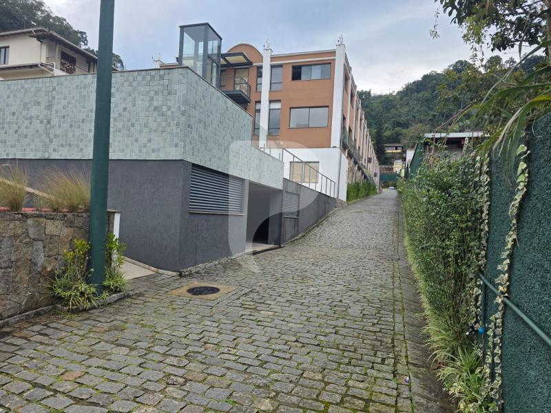 Apartamento à venda em Centro, Petrópolis - RJ - Foto 1