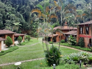 <?=Casa em Petrópolis, Araras?>